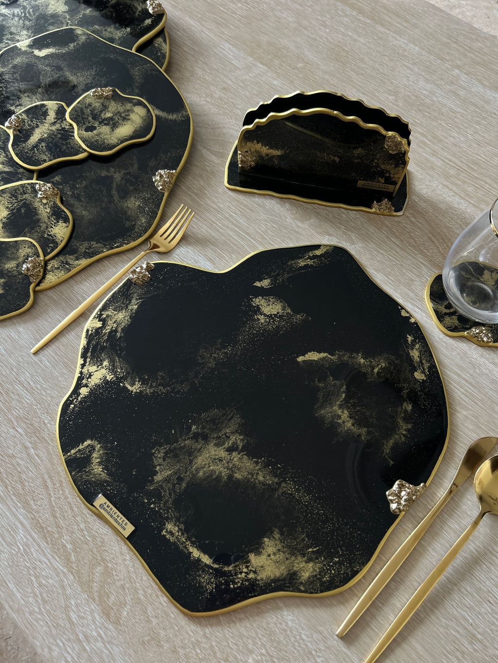 Set de Mesa Black Gold